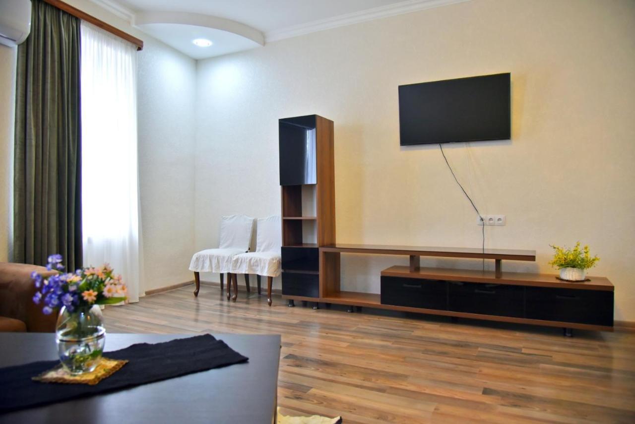 Robo Apartment Tbilissi Extérieur photo