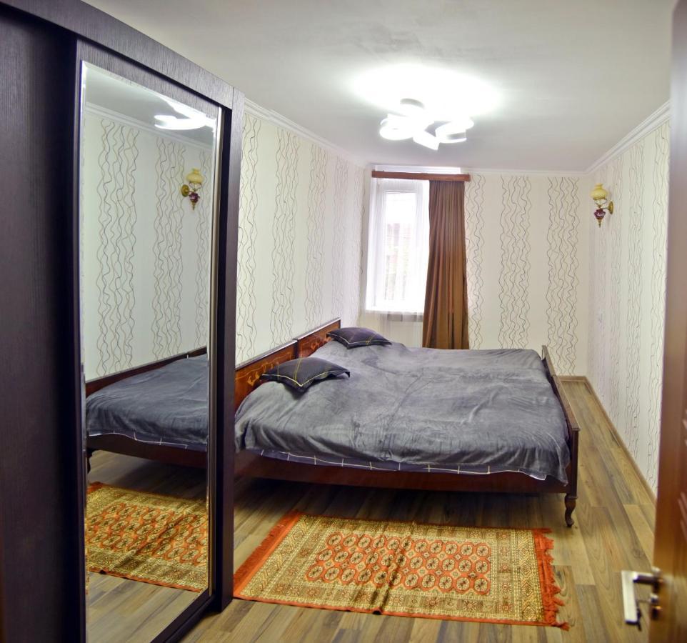 Robo Apartment Tbilissi Extérieur photo