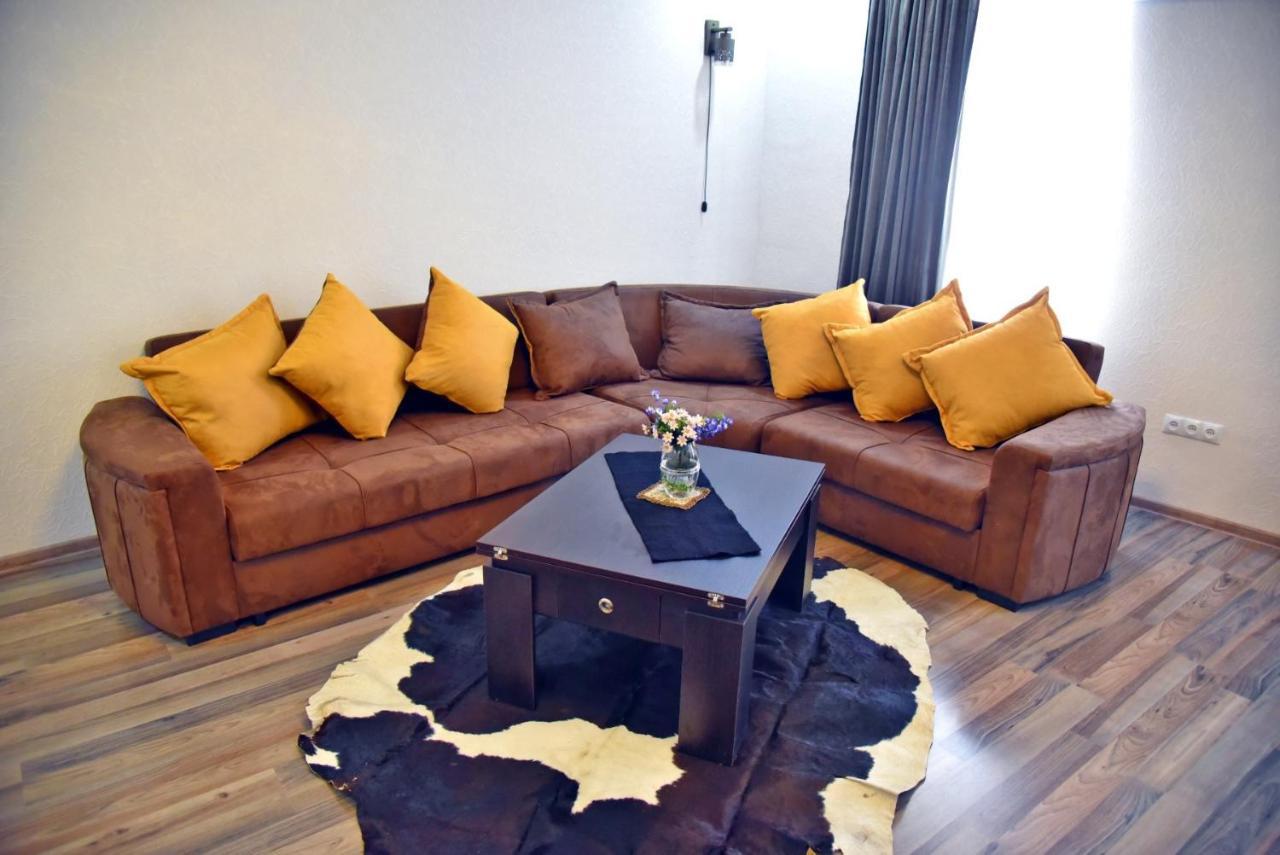 Robo Apartment Tbilissi Extérieur photo